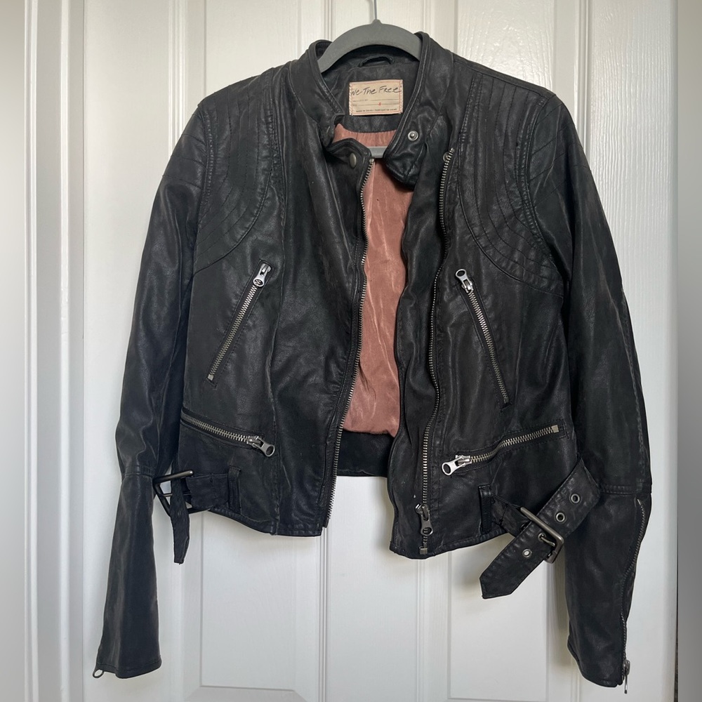 Leather jacket - Picture 2 of 4